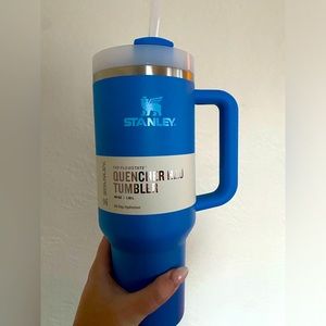 Stanley Quencher H2.0 Flowstate Tumbler (Azure, 40oz)